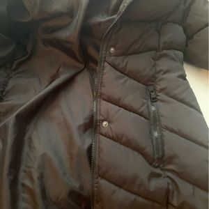 Madden girl black coat With attached hood in black size extra small